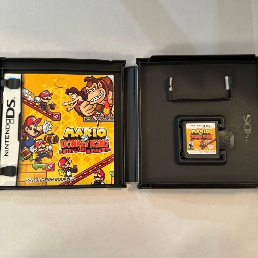 Mario vs. Donkey Kong: Mini-Land Mayhem (Nintendo DS) - Tested - Complete